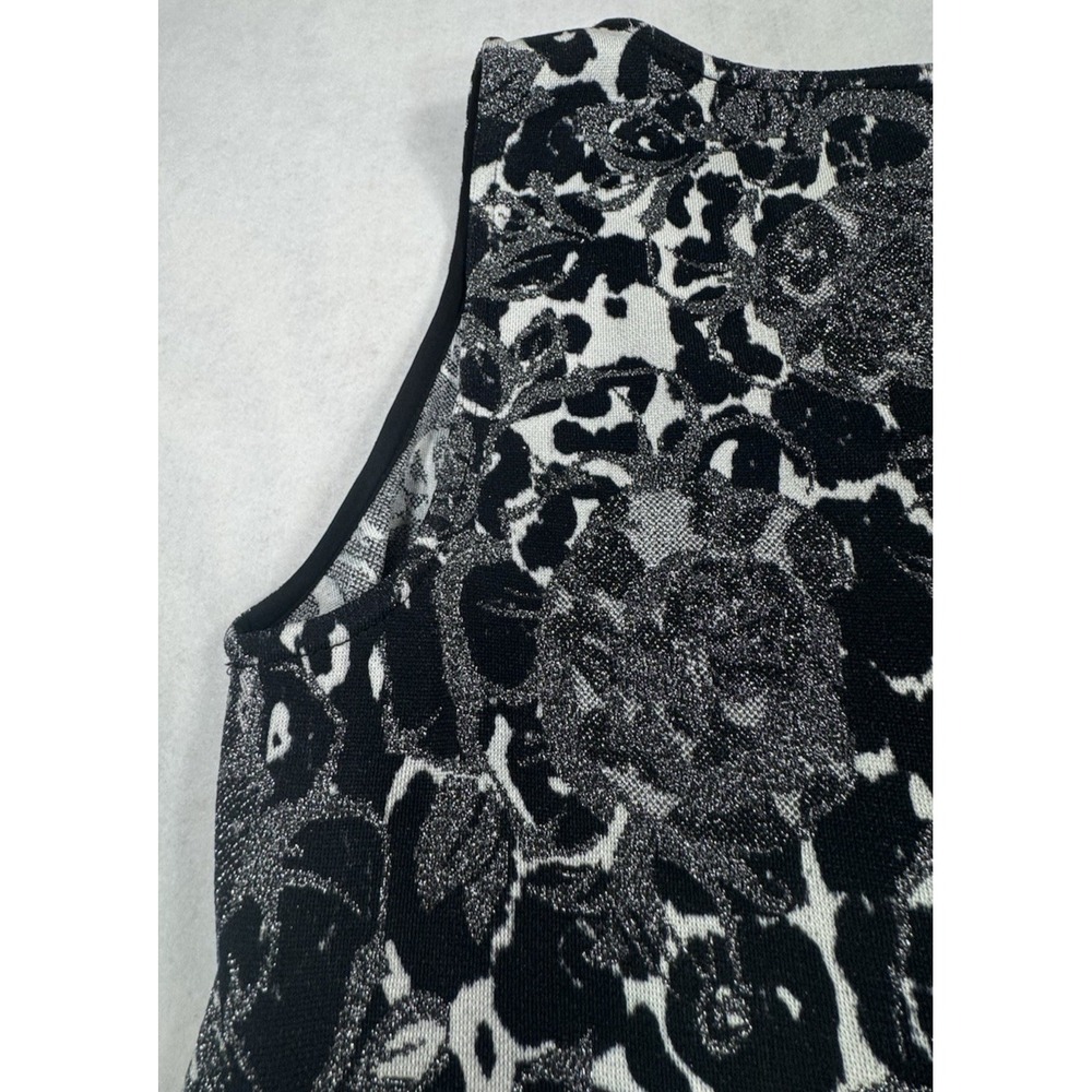 St John XL Black White Silver Floral Knit Shell Sleeveless Top Rayon USA Luxe - Picture 14 of 16